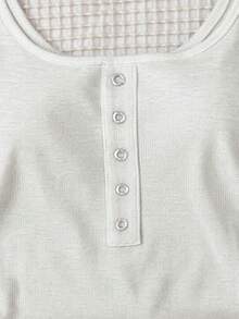 SHEIN Camiseta de tirantes básica gris acanalada con botones metálicos para adolescentes, camiseta de tirantes blanca casual versátil con escote profundo en U y espalda de nadadora - Gris Claro - Ver 4