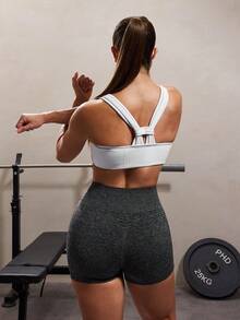 Solea Cove Solea Cove Solid Color Ultra Short Seamless Sports Tank Top - Grey - View 8