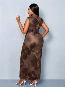 SOLERSUN Plus-Size Women's Slim-Fit Dress Suitable For Daily Commuting, Shopping, Parties, And Gatherings. - Brown - View 8
