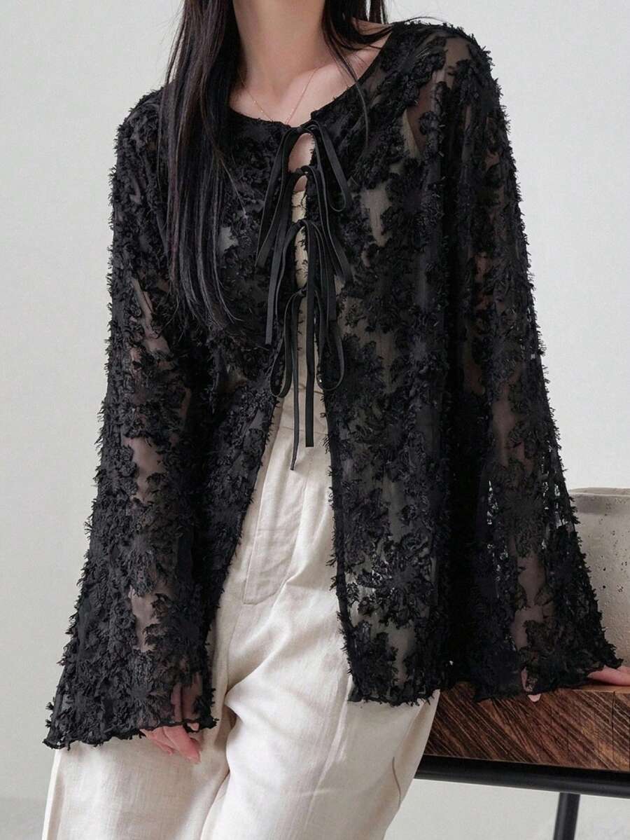 DAZY 秋冬春夏黑色花卉歐根紗蕾絲女款長袖襯衫 商務休閒度假風 - 黑色 - 查看 1