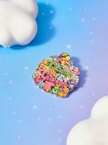 SHEIN X Care Bears 1件新款創意卡通多色可愛熊圖案印花胸針，可愛休閒，也可作為飾品使用，適合各種派對 - 彩色 - 查看 4