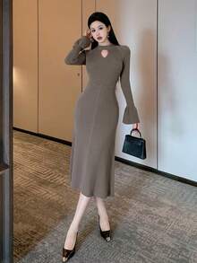 DAZY 纯色修身马蹄袖镂空女式毛衣裙，秋装 - 咖啡棕 - 查看 5