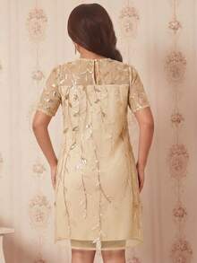 Amorya 女款時尚亮片刺繡短袖洋裝，適合約會與度假 - 香檳色 - 查看 2