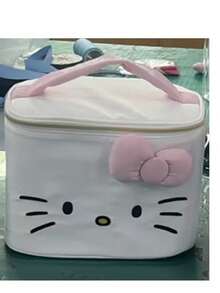 HELLO KITTY AND FRIENDS | SHEIN 可愛貓咪印花大容量聚酯纖維化妝包，附3D蝴蝶結與提把，旅行與日常使用化妝收納袋 - 粉色蝴蝶結款 - 查看 6