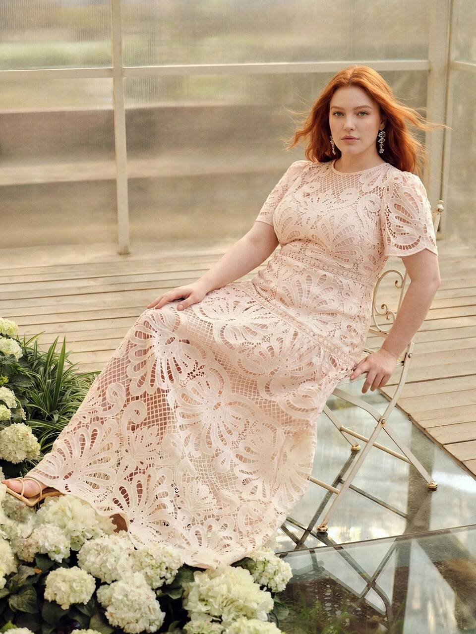 MOTF AUTUMN/WINTER PLUS SIZE WOMEN'S HEAVY EMBROIDERY WATER-SOLUBLE LACE WAIST-CINCHING LONG DRESS