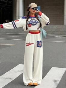 SHEIN Glowzi 青少年女童秋冬装/女童秋季服装/女童秋季服装/女童冬季服装/冬季服装/Y2K/街头服饰/女童两件套/返校季/女童服装/加州23号印花 - 彩色 - 查看 1