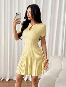 SHEIN PETITE Elegant, Minimalist Yellow Knit A-Line Dress For Petite Women-Perfect For Commuting. - Yellow - View 5