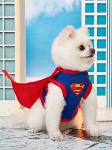 SUPERMAN X PETSIN PETSIN 聯名款 1件無袖披風寵物服裝，貓狗通用，經典紅藍配色附Logo，休閒時尚，透氣舒適，適合日常穿著、Cosplay或節日拍照，瞬間讓您的寵物變身超級英雄 - 紅色 - 查看 7