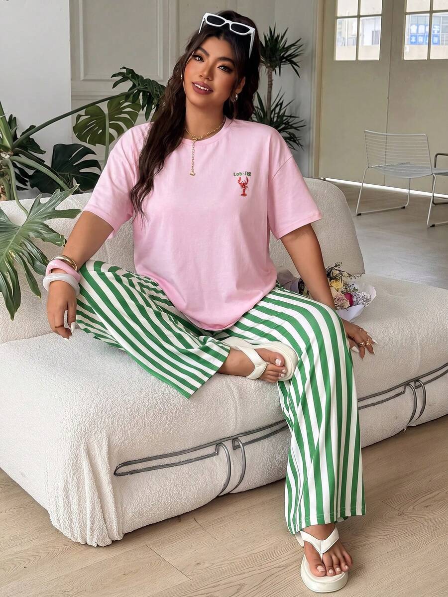 SHEIN EZwear 大尺碼女款字母印花短袖T恤與條紋長褲休閒兩件套 - 彩色 - 查看 1