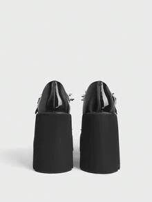 Sugerpunk 女款時尚斜跟厚底鞋，龐克哥德風深色帶扣鉚釘鑲鑽扣飾，夜店派對性感度假風 - 鋼琴黑 - 查看 7