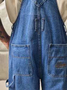 Norleigh Celana Bib Denim Kasual Pria dengan Bordir Huruf dan Kantong, Cocok untuk Semua Gaya - Medium Wash - View 8