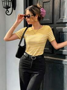 Pariaura Yellow Print Back Bow Decor Women's T-Shirt Everyday Summer Cute - Pale Yellow - View 5