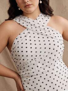Anewsta Gaun Plus Size Musim Semi/Gugur Elegan Bergaya Surgawi untuk Pernikahan, Pesta, Acara Santai, Gaun Maxi Panjang Formal Putih dengan Leher Halter dan Detail Kerut yang Seksi - Putih - View 2