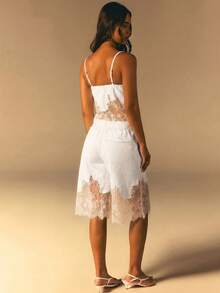 Athîral Denim Women's Fashion Versatile Lace Patchwork Drawstring Waist Pocket Denim Shorts - White - View 3
