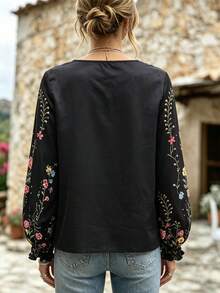 Selamara Floral Print Lantern Sleeve Casual Loose Fit Top - Black - View 2