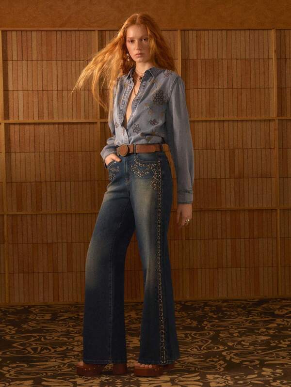 MOTF STUDIO WOMEN'S VINTAGE CASUAL VACATION STYLE RHINESTONE DECOR WASHED FLARE JEANS