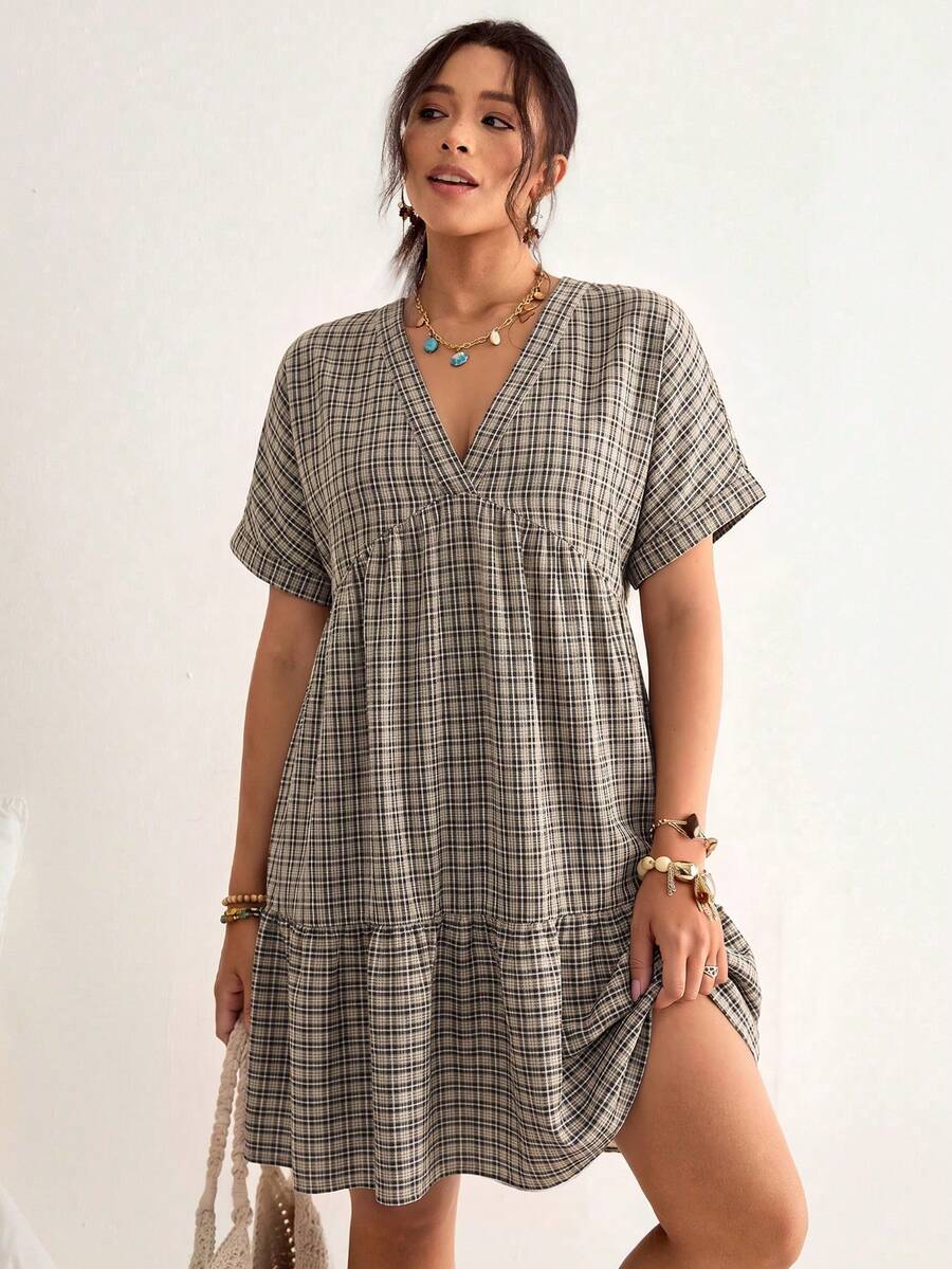Freevana Plus Size Plaid Batwing Sleeve Ruffle Hem Loose Dress, Beach Vacation Bohemian Style - Black - View 1