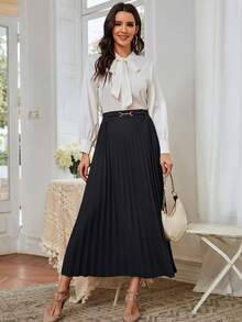 Modelyn Elegant Metal Buckle Decor Pleated Skirt Fall - Black - View 7