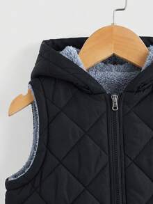 SHEIN 兒童小男孩純色前開拉鍊保暖內裡連帽冬季背心 秋季 - 黑色 - 查看 3