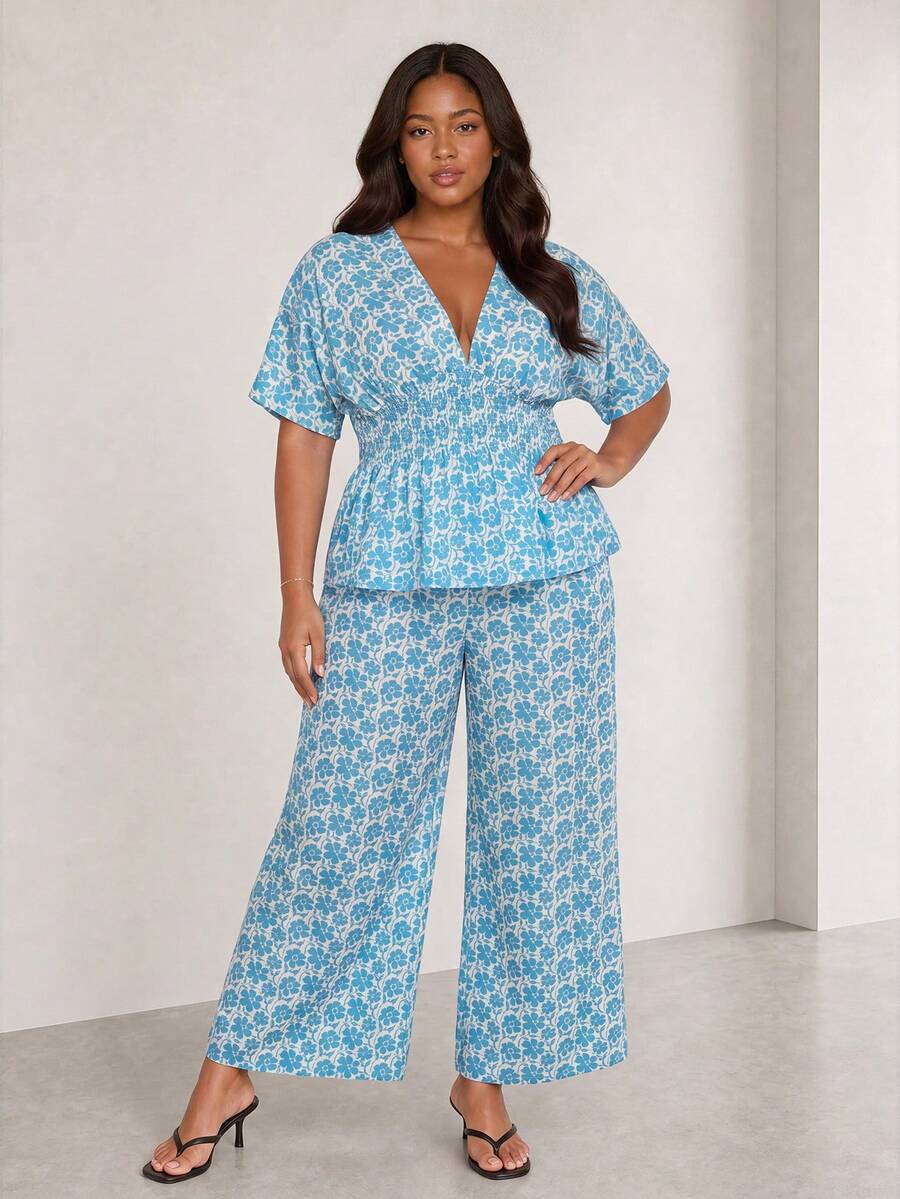 ELLERISSA Plus Size Blue And White Ditsy Floral V-Neck Blouse Wide Leg Pants Co-Ord Set Beach Vacation Summer Boho - Blue and White - View 1