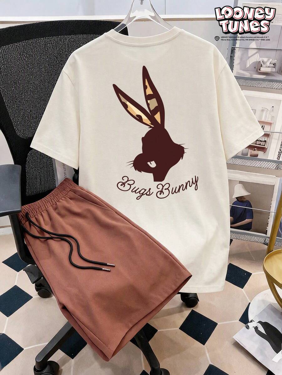 LOONEY TUNES X SHEIN Manfinity Joysei 男士卡通印花圓領短袖T恤與抽繩腰口袋短褲套裝 - 棕色 - 查看 1