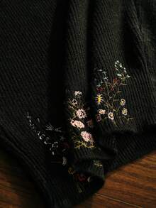 MOTF PREMIUM WOMEN'S BLACK EMBROIDERED FLORAL SWEATER, ELEGANT, AUTUMN/WINTER - Black - View 7