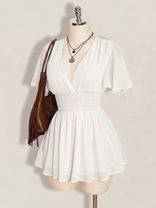 SHEIN ICON 女款夏季黑色極簡純色V領荷葉袖收腰迷你洋裝 - 白色 - 查看 8