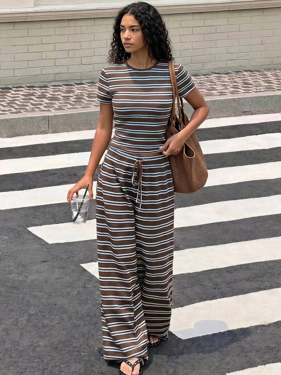 SHEIN 青少年女孩 2件/套 短袖圓領T恤套裝,紗染條紋T恤套裝,休閒,街頭風,返校,度假時尚套裝 - 藍色 - 查看 1
