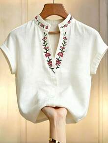 SHEIN LUNE 女款夏季復古刺繡立領短袖襯衫，白色溫柔風V領花卉上衣，修身百搭通勤度假風 - 白色 - 查看 3