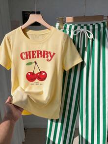 SHEIN EZwear 女款字母與櫻桃印花短袖T恤搭配條紋長褲休閒兩件套 - 彩色 - 查看 3