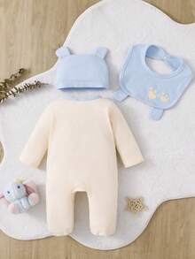 SHEIN Playful Pals 新生兒卡通印花鈕扣連身衣、帽子與圍兜 3 件套睡衣套裝 - 藍色 - 查看 2
