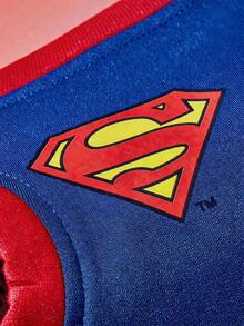 SUPERMAN X PETSIN PETSIN 聯名款 1件無袖披風寵物服裝，貓狗通用，經典紅藍配色附Logo，休閒時尚，透氣舒適，適合日常穿著、Cosplay或節日拍照，瞬間讓您的寵物變身超級英雄 - 紅色 - 查看 9
