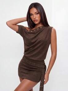 Avantive Gaun Mini Wanita Warna Polos dengan Desain Eyelet, Leher Asimetris, dan Detail Kerut, Cocok untuk Pesta, Acara Malam, Warna Cokelat Tua, Seksi untuk Musim Gugur - Kopi - View 5