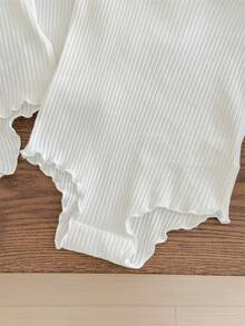 SHEIN LMoss Kids 女婴 LMoss 三件套纯色可爱针织弹力简约百搭吊带连体衣，开裆设计，适合夏季穿着 - 白色 - 查看 5