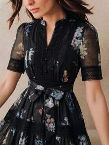 Anewsta 優雅收腰大裙擺彩色春夏花卉圖案設計耐穿拼接蕾絲飾邊女款長洋裝黑色女式優雅派對洋裝夏季洋裝 - 黑色 - 查看 5