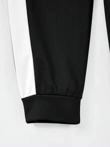 SHEIN Vacaura 大童男孩連帽拼接印花長袖運動衫與運動長褲休閒套裝 - 黑與白 - 查看 7