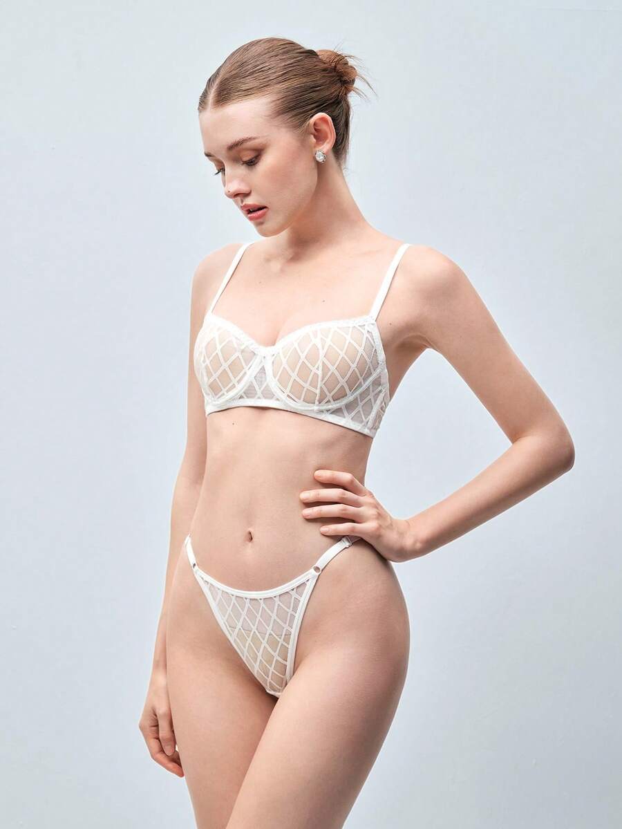 Softvol 2pcs Set Romantic Sheer Mesh Sexy Lingerie, Sexy Bralette With No Lining - White - View 1