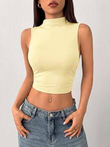 SHEIN PETITE Camiseta sin mangas con cuello alto y fruncido en color negro - Amarillo claro - Ver 3