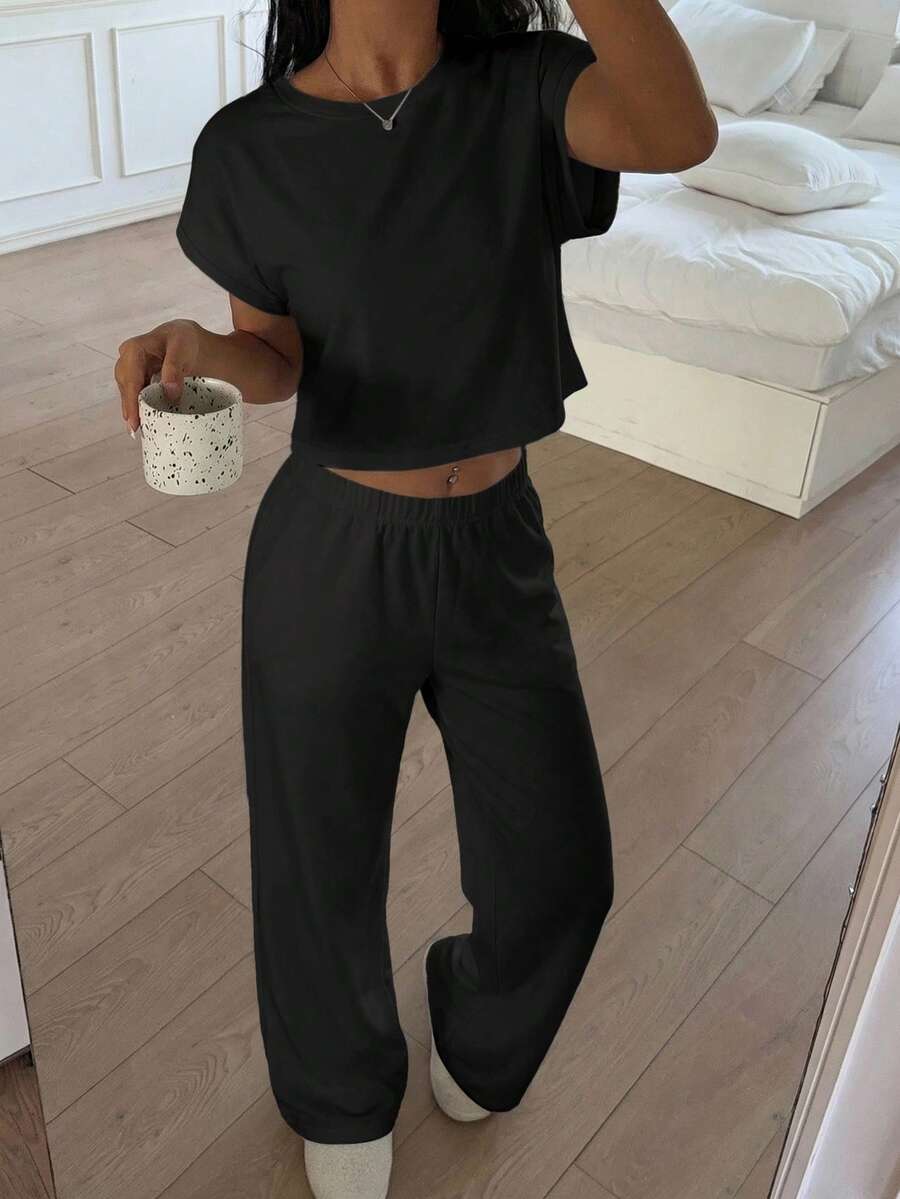 CovetEZ 黑色针织女士家居服套装,简约休闲日常上衣和裤子 - 黑色 - 查看 1