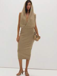 MUSEYN Gaun Sweater Midi Tanpa Punggung Berkerudung Ukuran Besar Warna Taupe - Light Grey - View 2