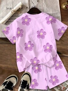 青少年女孩休閒可愛趣味紋理碎花、紫色、碎花田園風、圓領短袖T恤寬鬆短褲2件套，適合春夏圖案、舒適、女孩套裝、Y2k、復古、度假、波點 - 彩色 - 查看 4