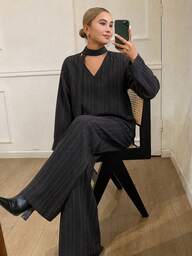 DAZY Conjunto de 2 piezas para mujer elegante casual de oficina y desplazamiento, blusa tipo jersey con cuello en V, rayas negras y patchwork, con cintura anudada y pantalones de pierna ancha holgada, otoño/verano