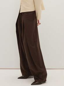 MUSEYN Brown Chocolate Woven Tailored Pleated Detail Suit Trousers Structured Polished Crisp Office Work Fall New Season Capsule Wardrobe - Coffee Brown - View 3