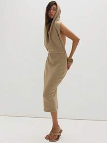 MUSEYN Gaun Sweater Midi Tanpa Punggung Berkerudung Ukuran Besar Warna Taupe - Light Grey - View 3