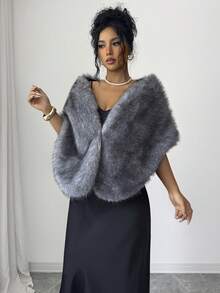 SHEIN Raffinéa Autumn/Winter High-End Fashion Faux Fur Shawl Outerwear For Cheongsam - Grey - View 5