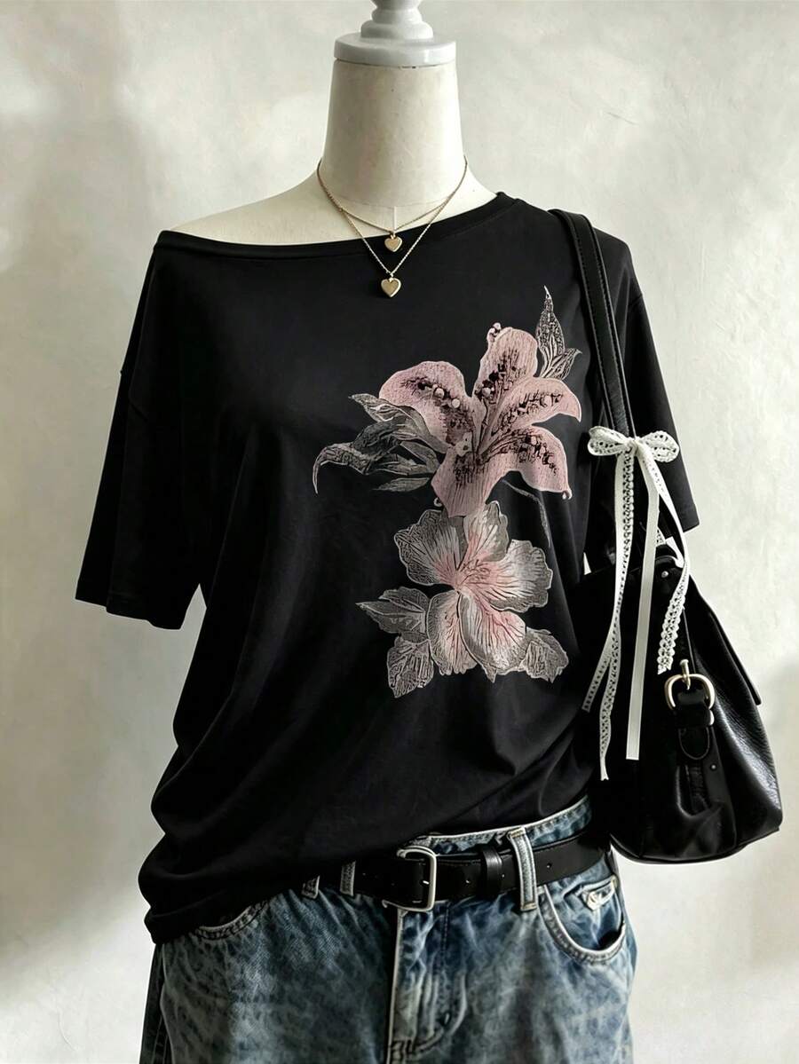 Lalippa Women's Faux Floral Comfortable Color Pattern Asymmetric Shoulder Casual Short Sleeve T-Shirt, Suitable For Spring/Summer Daily Wear And Gatherings - Black - View 1