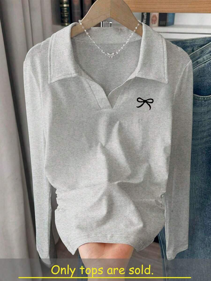 SHEIN 女款 POLO 領修身 T 恤,休閒極簡優雅風,適合日常休閒穿著,長袖上衣,春/秋季新款時尚上衣,蝴蝶結圖案 T 恤上衣 - 灰色 - 查看 1