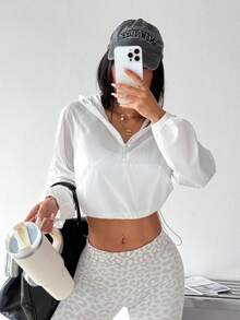 Dewbera Dewbera Solid Color Drawstring Hem Cropped Hooded Sweatshirt - White - View 6