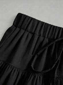 SHEIN EZwear Saia de Bolo Multicamadas Casual para Férias Estilo Festival de Música, Cor Sólida Preta, Plus Size Feminina, Adequada para Outono/Inverno - Preto - Visão 6