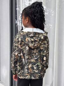 SHEIN 青少年女孩休閒街頭迷彩印花寬鬆連帽拉鍊口袋外套，連帽衫，外套，秋冬款 - 軍綠色 - 查看 2